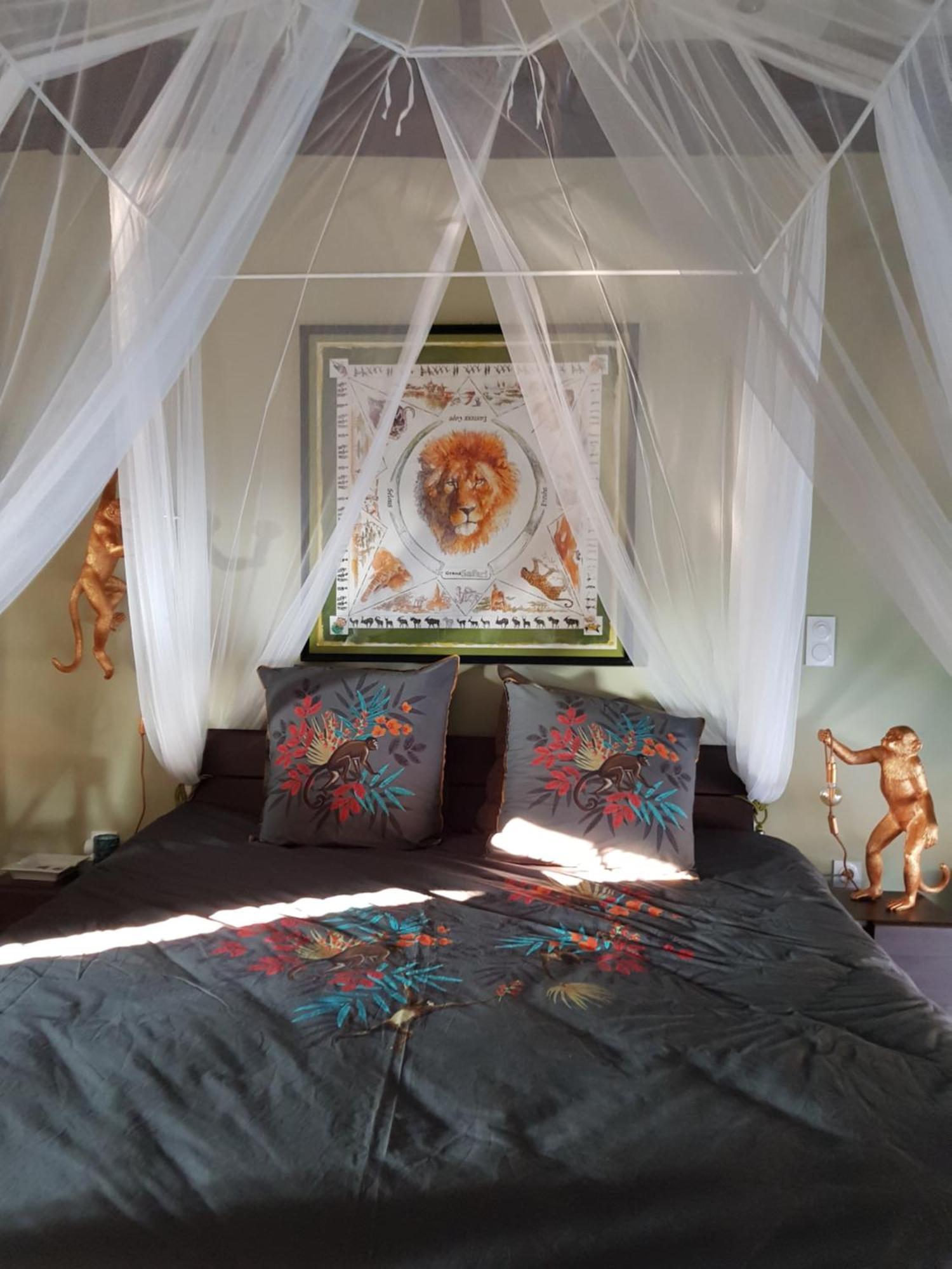 Chateau Des Perichons Poncins エクステリア 写真